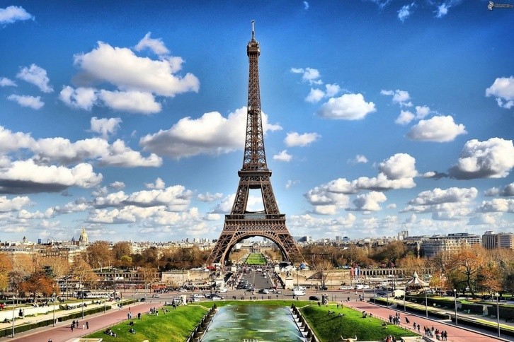 Paris is the ideal destination for a honeymoon. Photo: Pexels