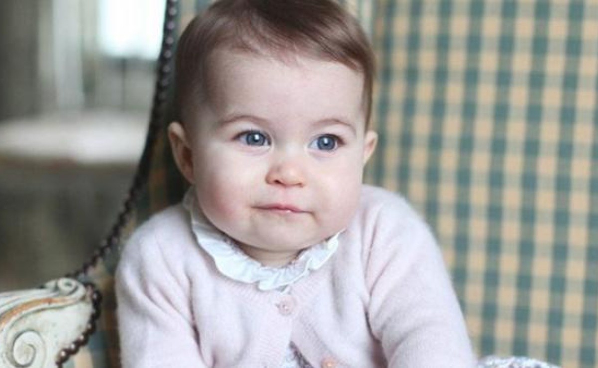 The Adorable Look Of Princess Charlotte And Prince George