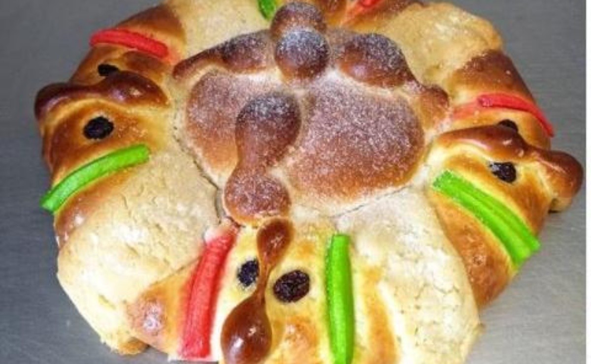 You Can Now Eat Rosca Muerta, Very Mexican Combination
