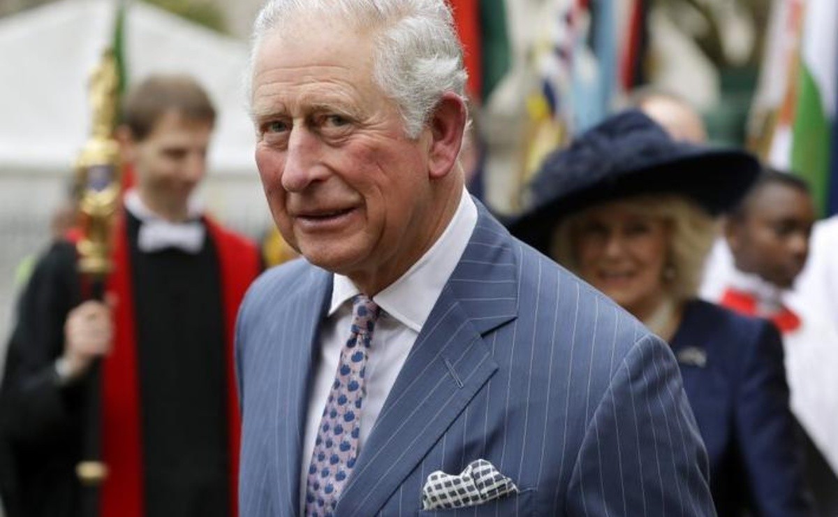 Prince Charles's Fingers Spawn Rumors About A Health Problem