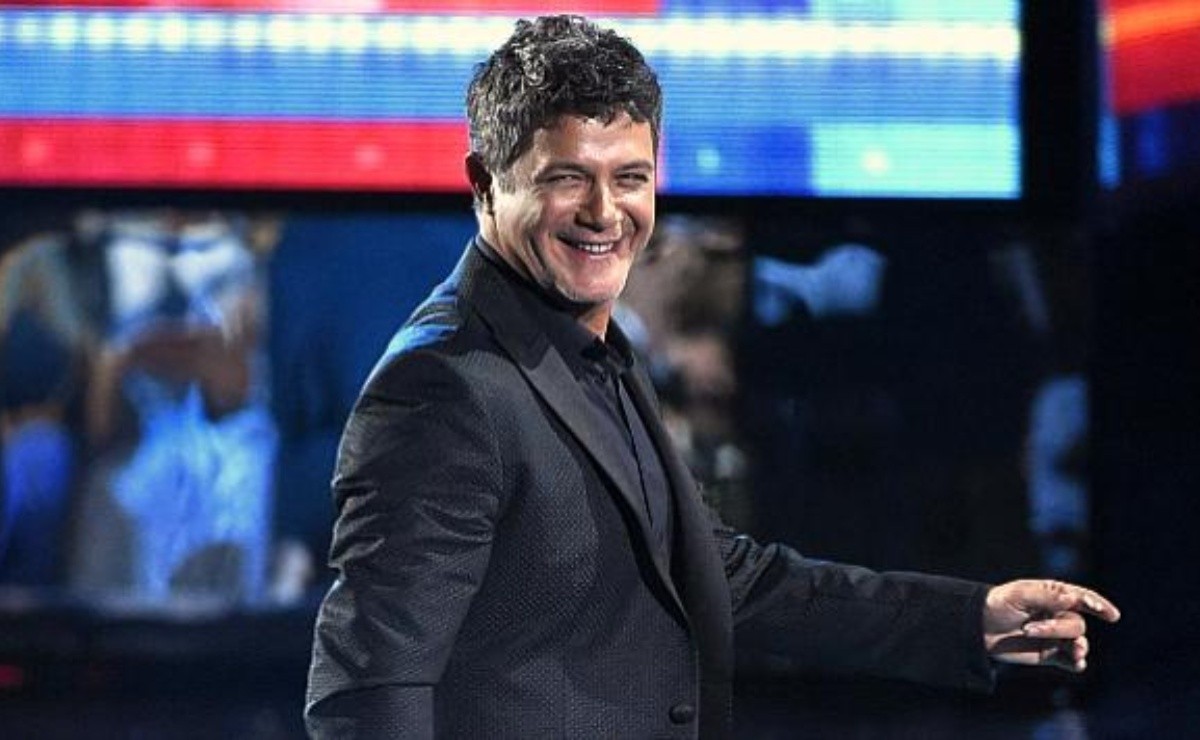 Alejandro Sanz's Message Causes Uncertainty Is He Divorced?