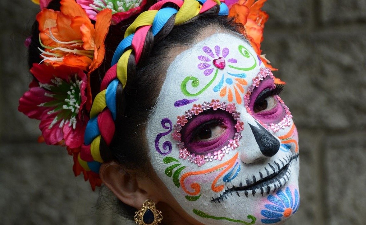 How To Make Up Catrina Step By Step For Your Costume