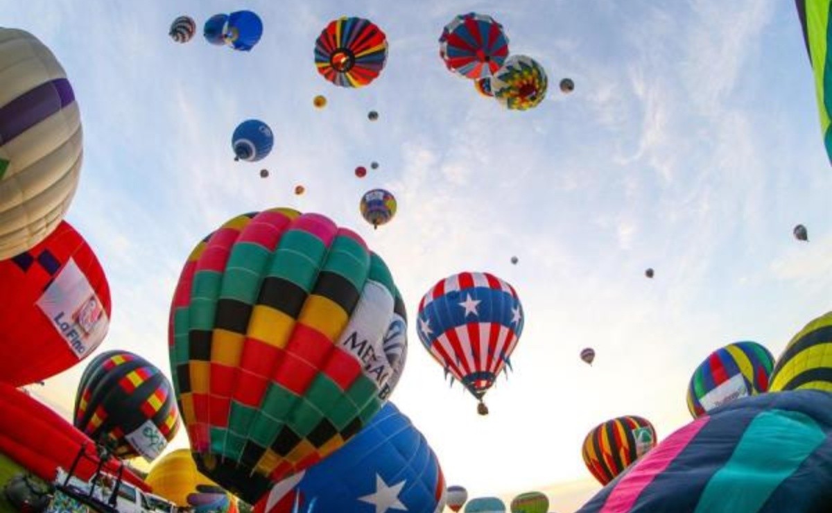 Amazing Photos From The International Balloon Festival