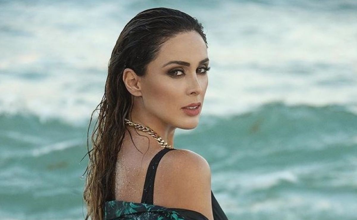 Jacky Bracamontes Melts Tenderness With New Baby In Arms