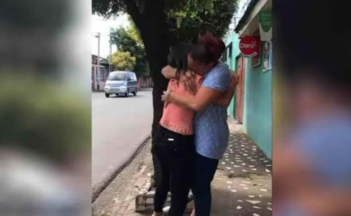 Mother Is Reunited With Daughter Kidnapped 10 Years Ago