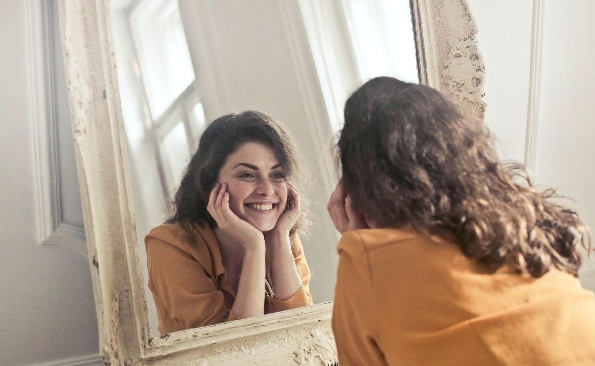 Discover The Traits That Betray A Vanity Person