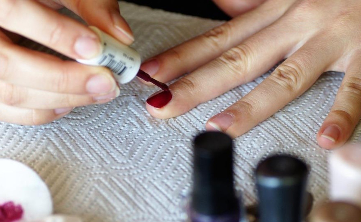 How To Prevent Nail Polish From Staining The Nail