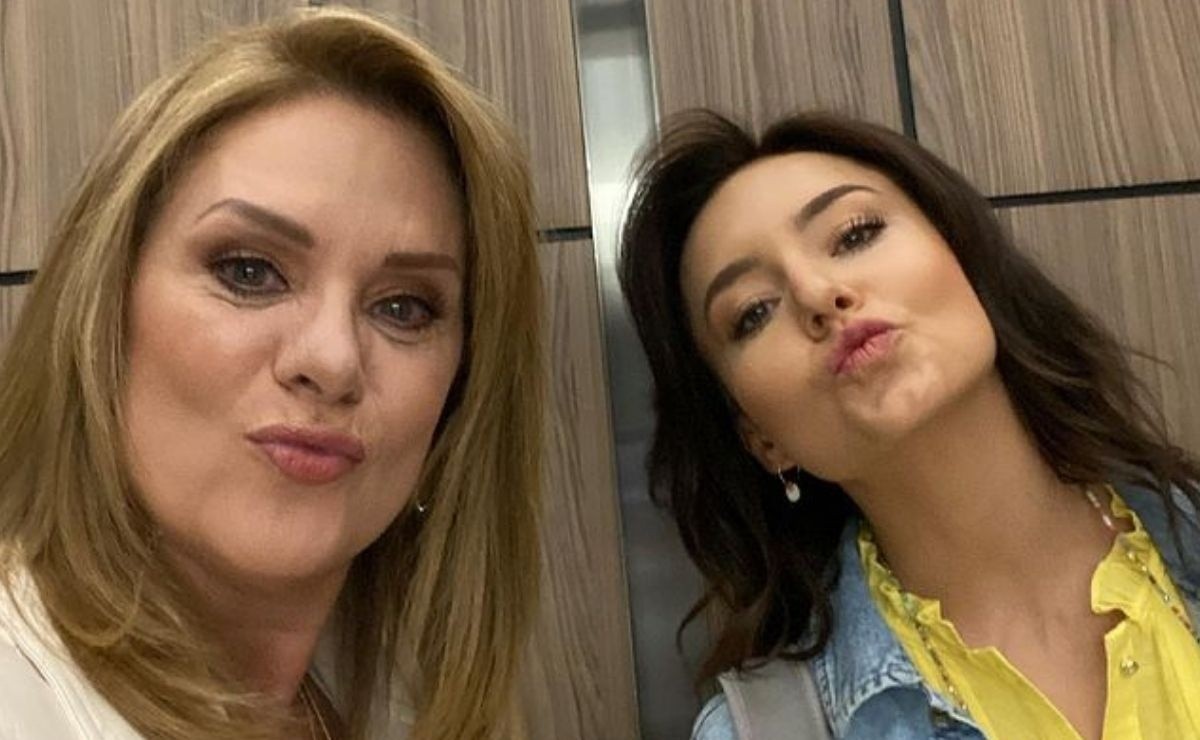 Erika Buenfil Says Goodbye To Angelique Boyer And Companions