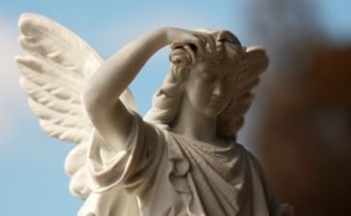 Message From Your Guardian Angel According To Your Sign Today December 5
