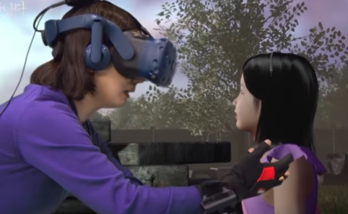 Mother Uses Virtual Reality To Meet Her Deceased Daughter