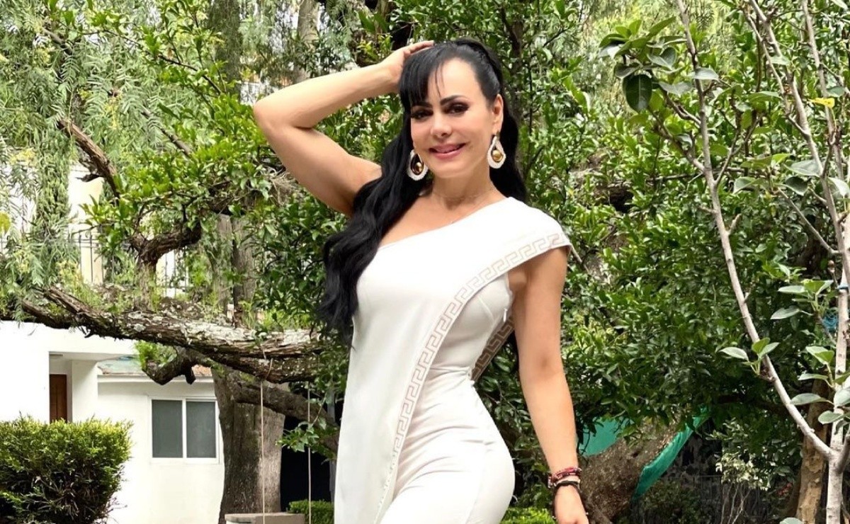 Fitted Dress That Makes Maribel Guardia Monumental Look