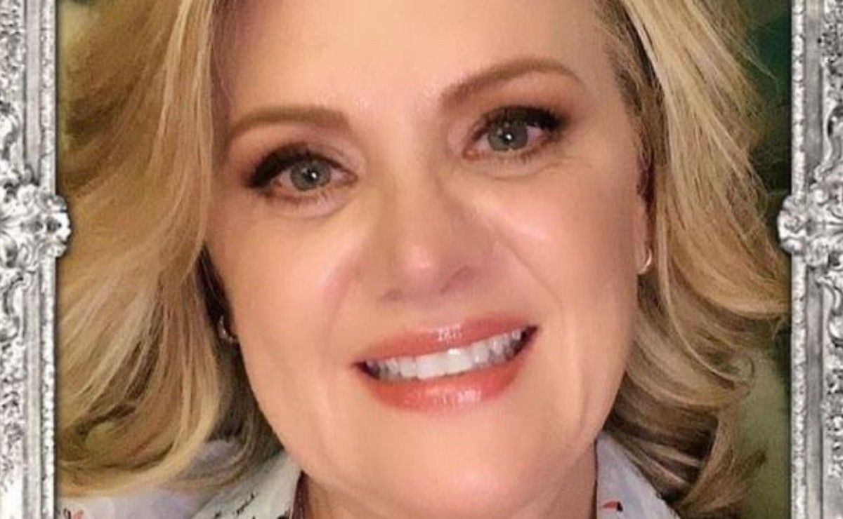 Érika Buenfil imitated Luis Miguel's commercial and caused controversy