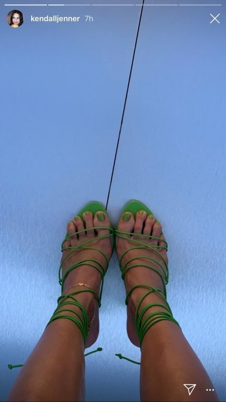 These are Kendall Jenner's feet. Photo.Instagram
