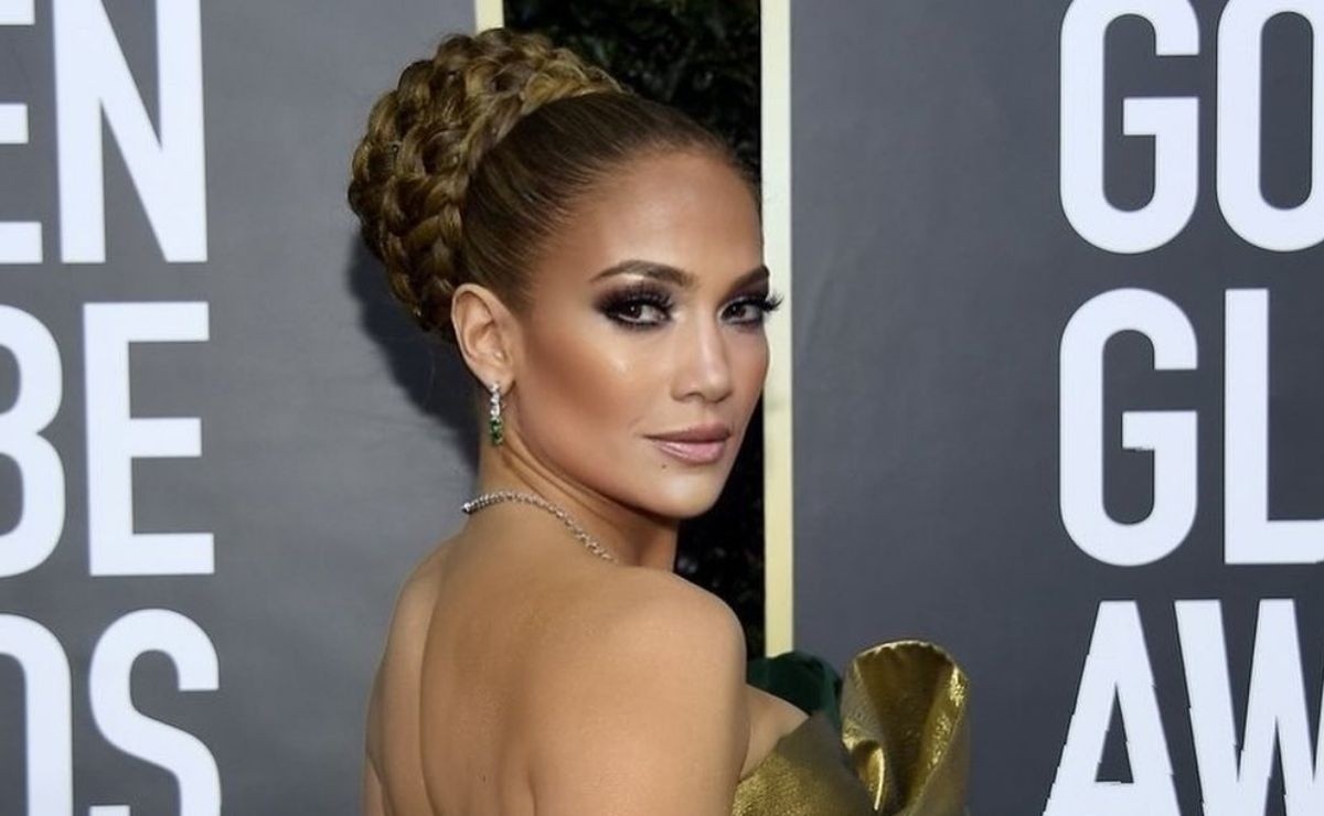 JLo's coffee-toned makeup ideal for women over 50