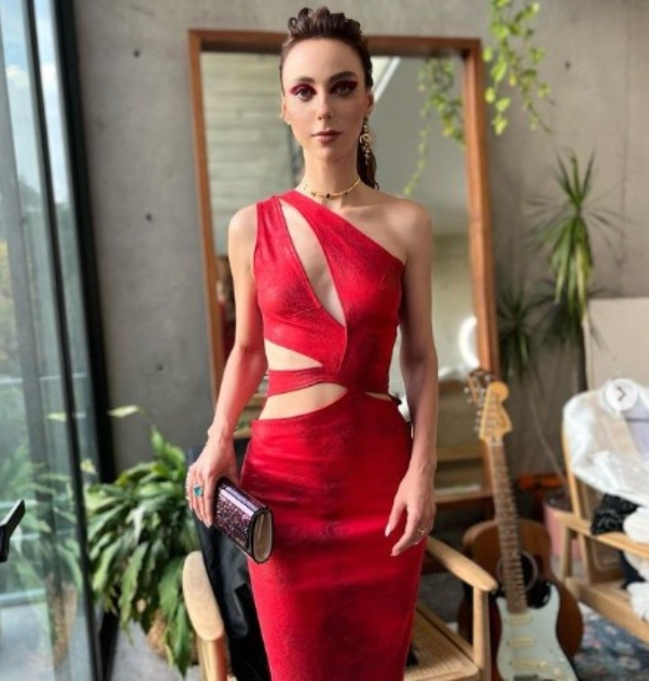 Natalia Téllez was beautiful in a red dress with a perfect abdomen. Instagram