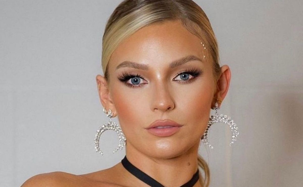 Irina Baeva's skirt skirt that you should wear without fear if you are over 30